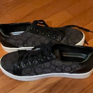 Coach women’s paddy sneaker 7.5 black